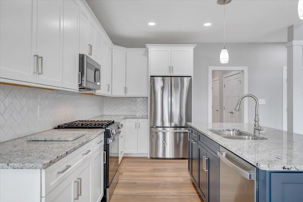 1216 Runaway Bay Road Lynch Station, VA 24571 - Photo 21 of 110 Kitchen