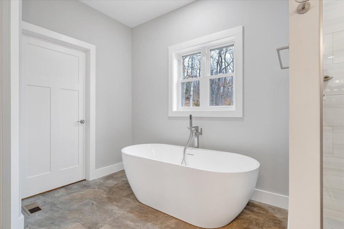 1216 Runaway Bay Road Lynch Station, VA 24571 - Photo 33 of 110 Bathroom