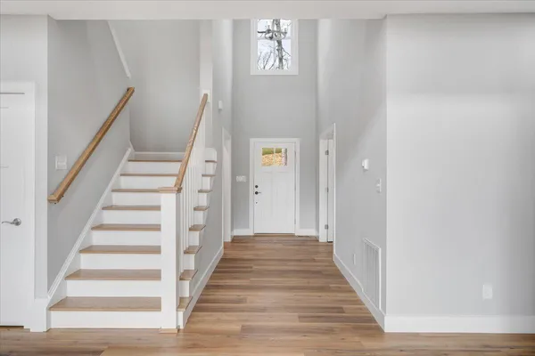 $895,000 | 1216 Runaway Bay Road, Lynch Station, VA 24571