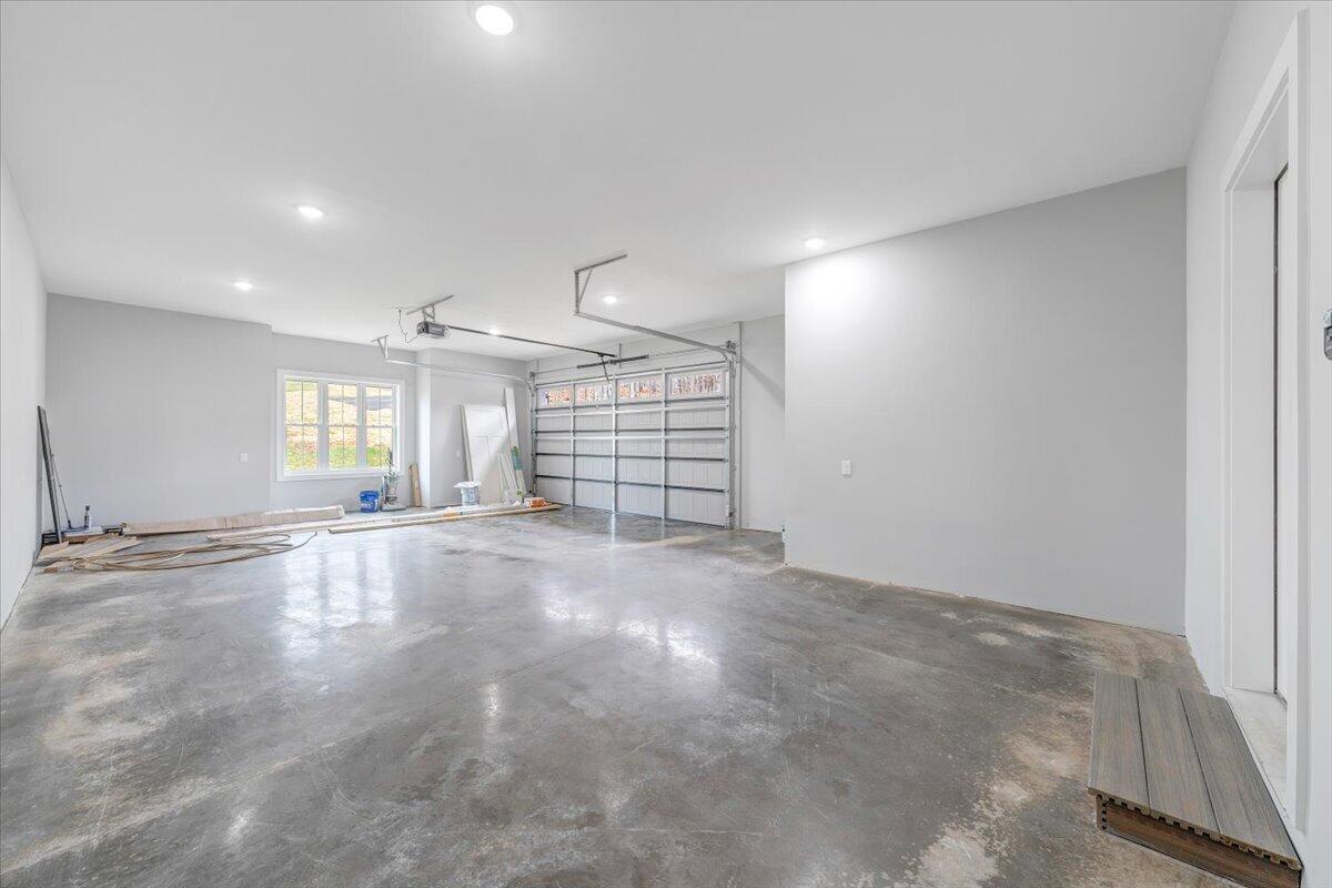 1216 Runaway Bay Road Lynch Station, VA 24571 - Photo 60 of 110 Garage