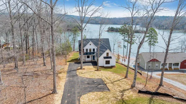 $895,000 | 1216 Runaway Bay Road, Lynch Station, VA 24571