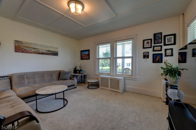 9 Walnut Street Little Falls, NJ 07424 - Photo 5 of 33