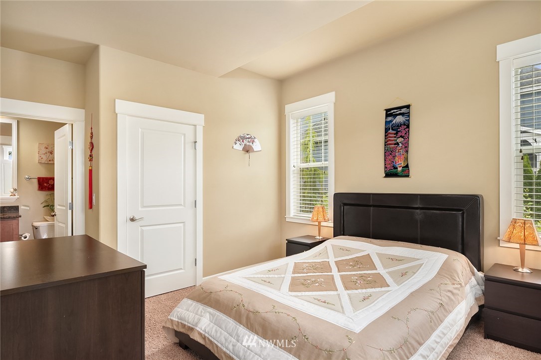 824 Mount Baker Avenue Northeast Renton, WA 98059 - Photo 17 of 31 Gallery Image 17