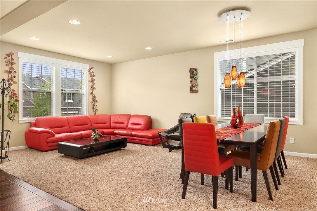 824 Mount Baker Avenue Northeast Renton, WA 98059 - Photo 8 of 31 Gallery Image 8