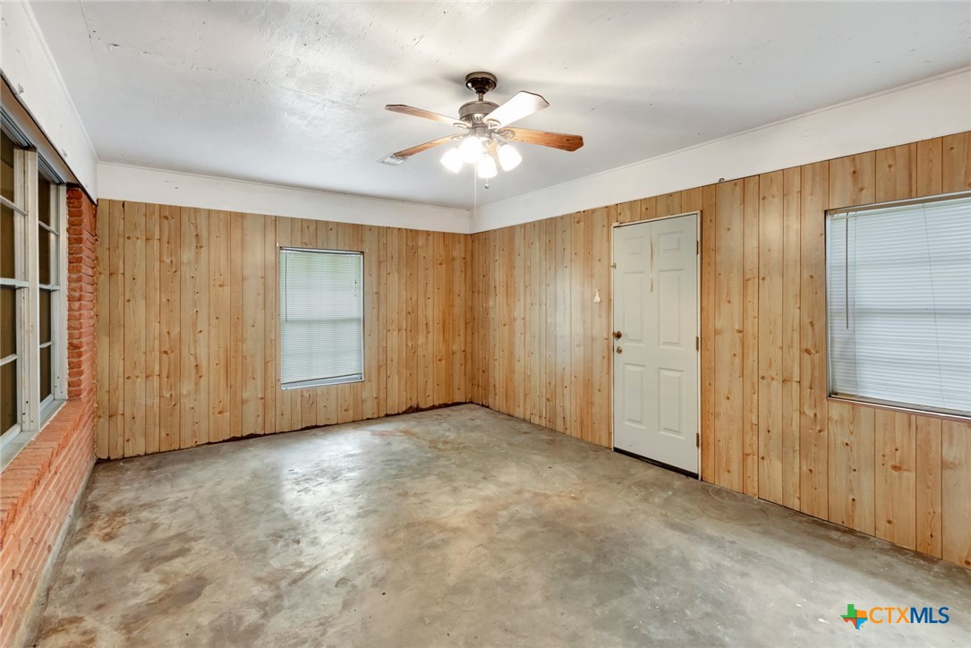 110 Marx Street Ganado, TX 77962 - Photo 14 of 25