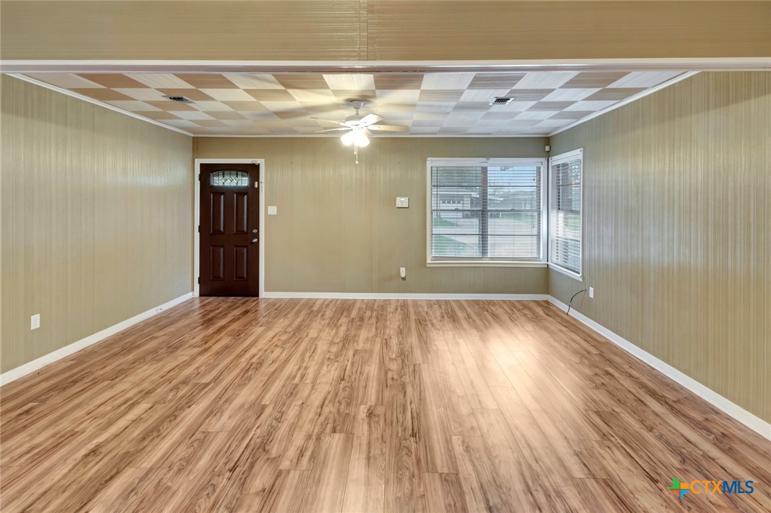 110 Marx Street Ganado, TX 77962 - Photo 4 of 25