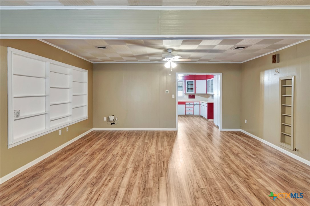 110 Marx Street Ganado, TX 77962 - Photo 5 of 25