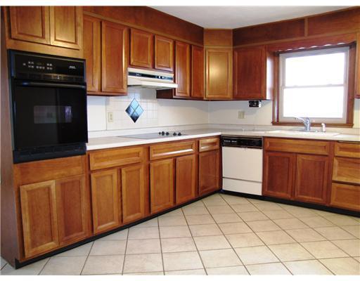 267 Clarks Bridge Road North Waterboro, ME 04061 - Photo 3 of 10 Kitchen.