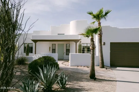 $975,000 | 32414 North 43rd Street, Cave Creek, AZ 85331