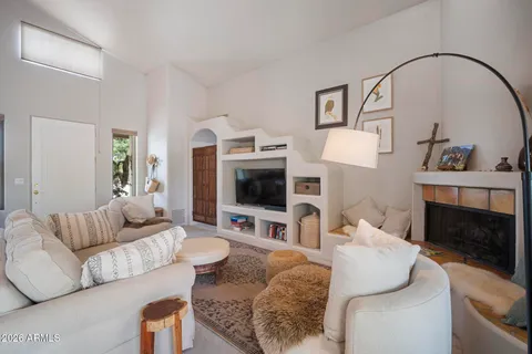 $975,000 | 32414 North 43rd Street, Cave Creek, AZ 85331