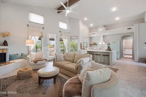 $975,000 | 32414 North 43rd Street, Cave Creek, AZ 85331