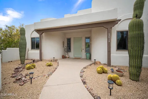 $975,000 | 32414 North 43rd Street, Cave Creek, AZ 85331