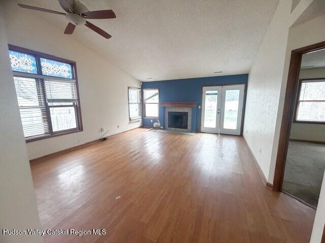 7 Sandra Lane Rensselaer, NY 12144 - Photo 4 of 17 Living Room