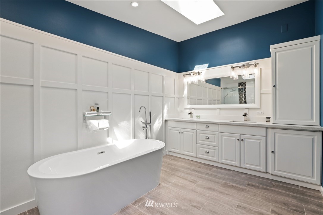 21928 2nd Avenue Southeast Bothell, WA 98021 - Photo 14 of 39