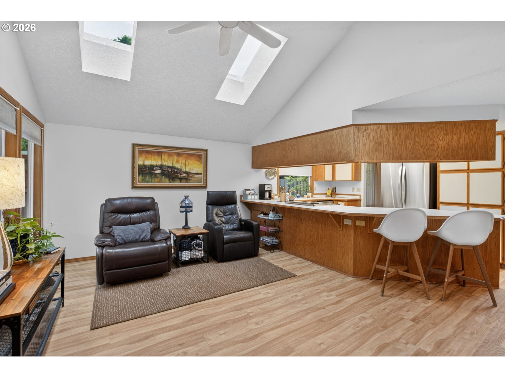10602 Southwest Kent Street Portland, OR 97224 - Photo 14 of 31 Family Room