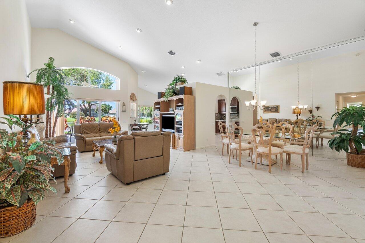 7337 Falls Road West Boynton Beach, FL 33437 - Photo 13 of 44 006-7337FallsRoadWest-BoyntonBeach-FL-33