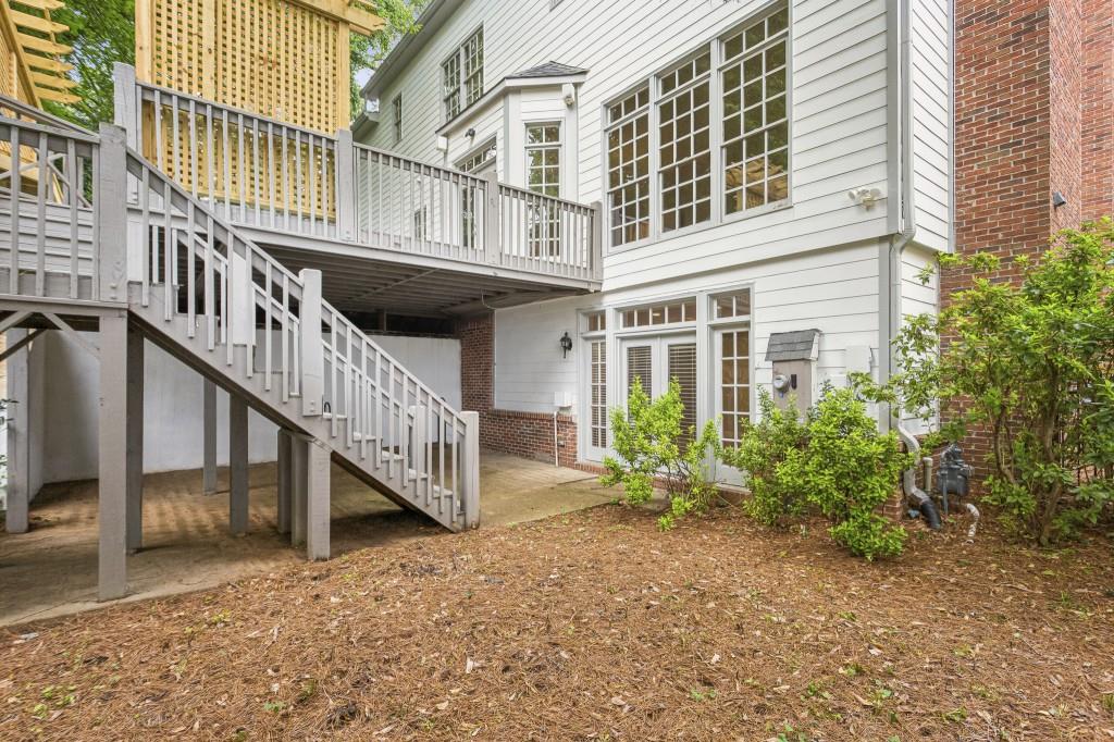 2181 McKinley Road Northwest Atlanta, GA 30318 - Photo 70 of 75