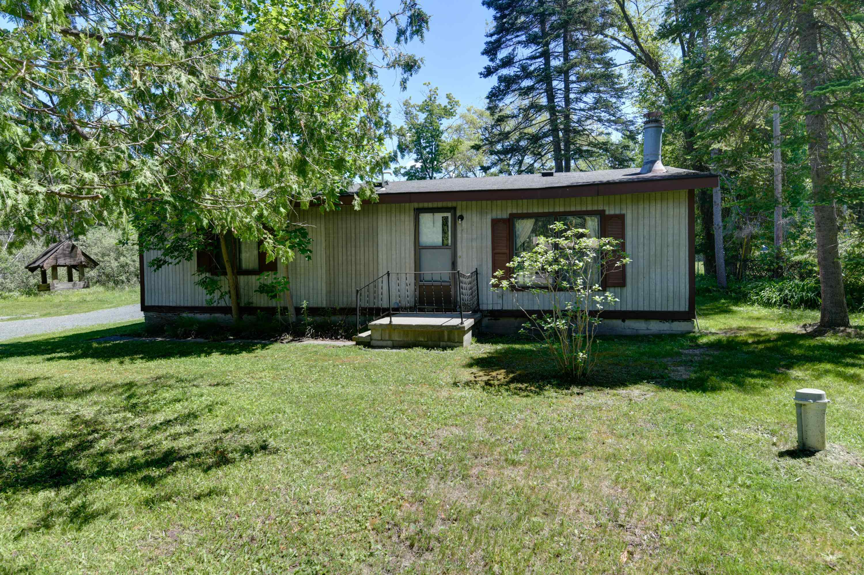 2576 North Four Mile Road Traverse City, MI 49686 - Photo 28 of 34