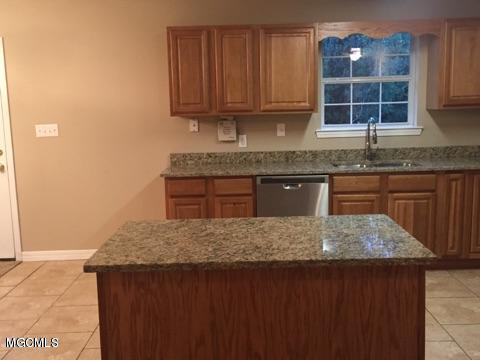 4346 Sammie Hearndon Road Moss Point, MS 39562 - Photo 7 of 15 20161203015804120987000000-o