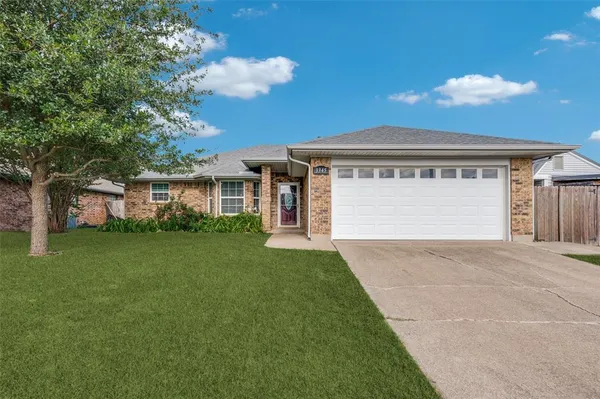 $1,950 | 3345 Evers Parkway, Denton, TX 76207