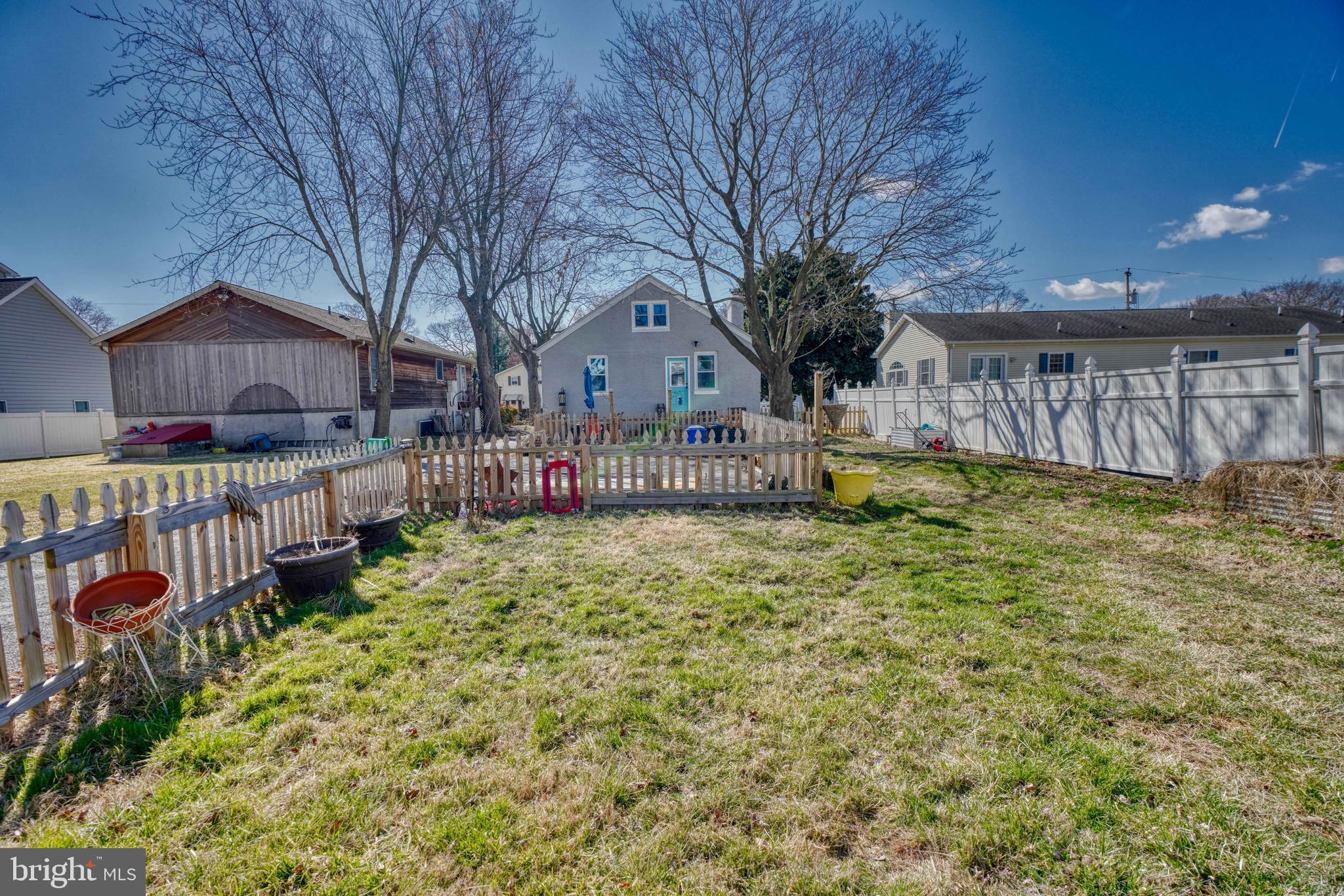 7412 Chesapeake Road Middle River, MD 21220 - Photo 11 of 47