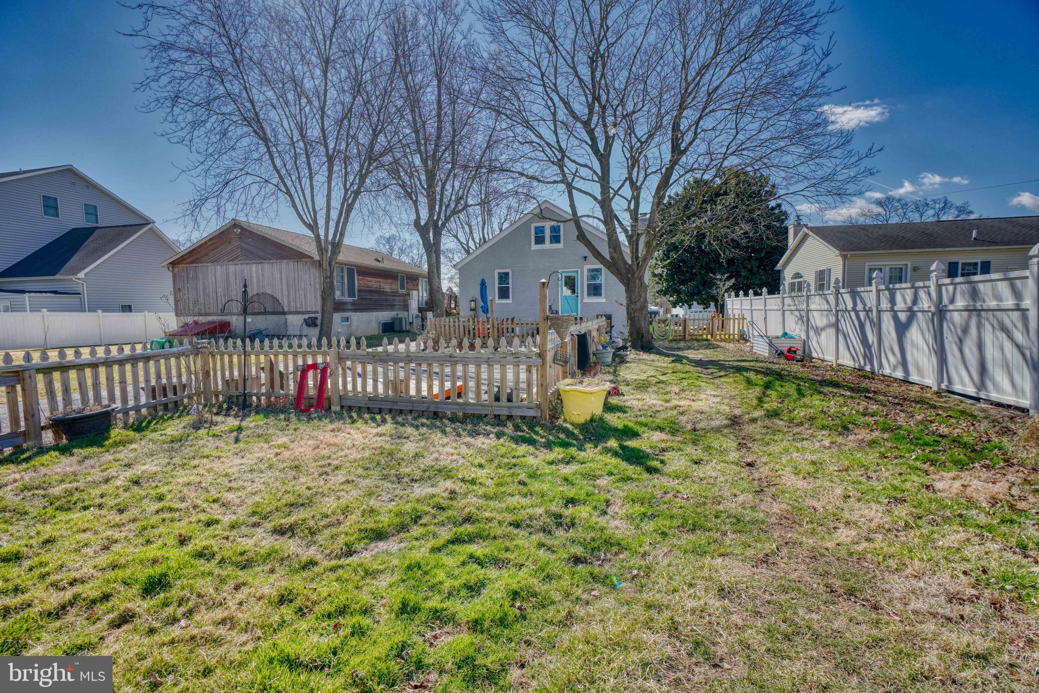 7412 Chesapeake Road Middle River, MD 21220 - Photo 12 of 47