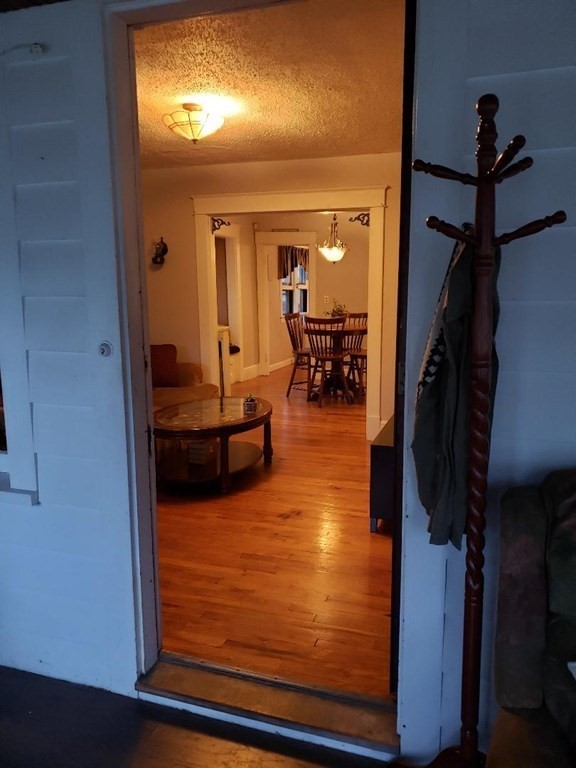 33 Superior Avenue Springfield, MA 01151 - Photo 9 of 25 Gallery Image 9
