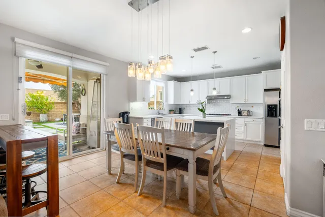 $4,500 | 282 Paseo Vista Circle, Palm Desert, CA 92260