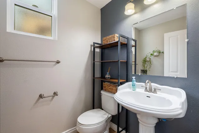 $4,500 | 282 Paseo Vista Circle, Palm Desert, CA 92260