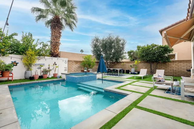 $4,500 | 282 Paseo Vista Circle, Palm Desert, CA 92260