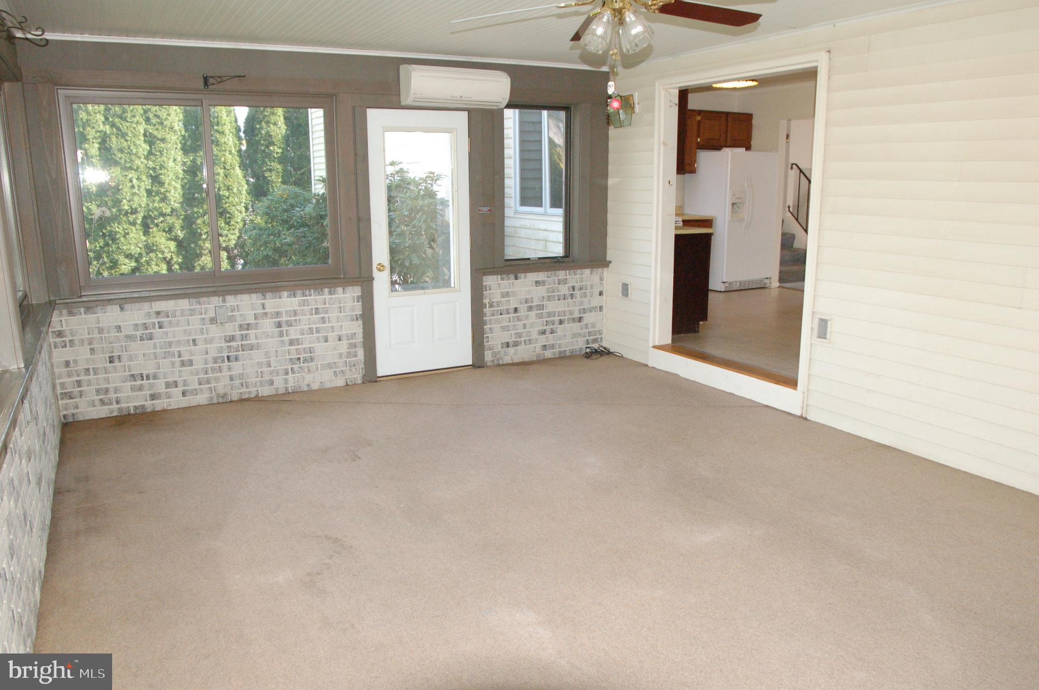 181 Warren Way Lancaster, PA 17601 - Photo 9 of 17