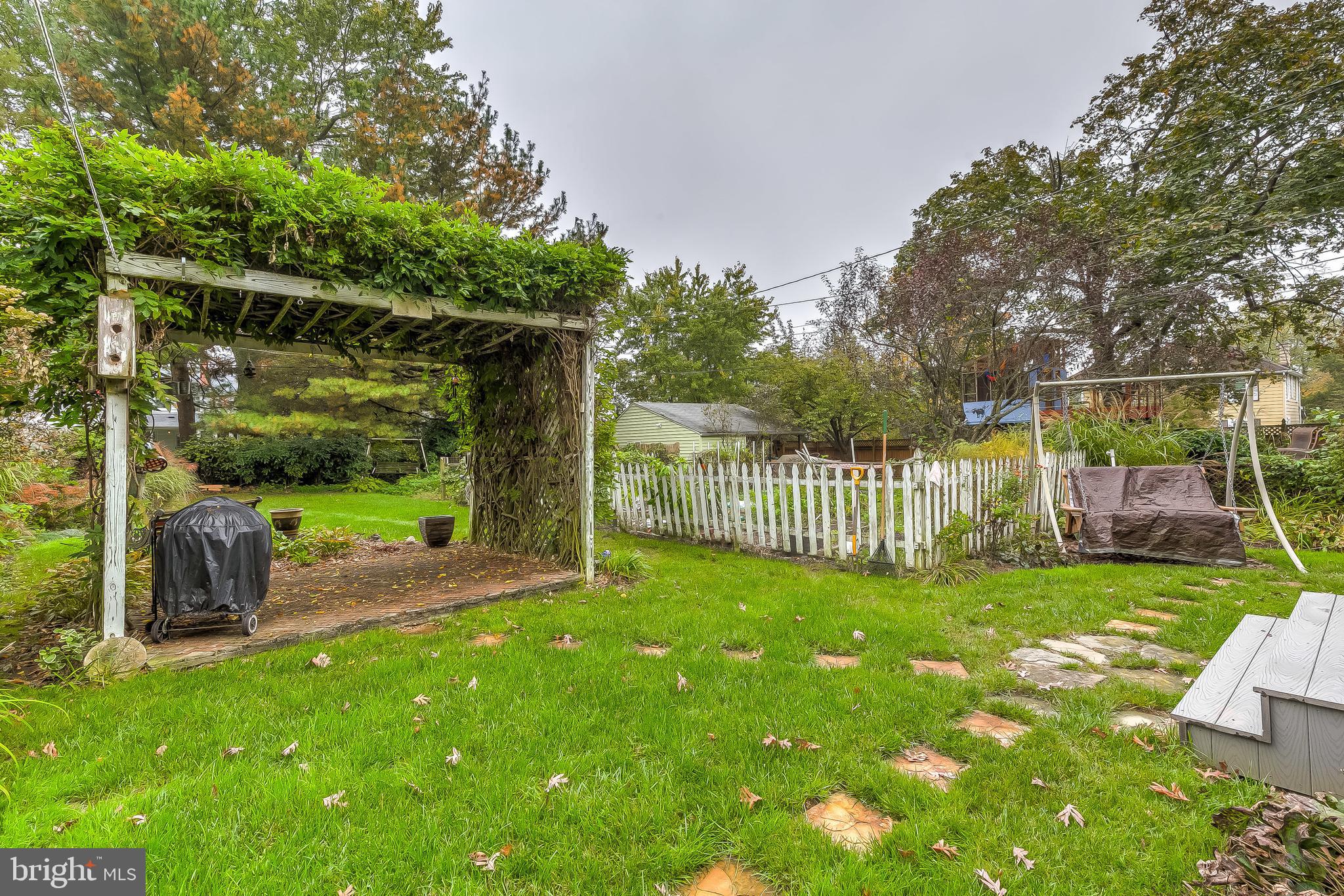 6503 Beverly Road Baltimore, MD 21239 - Photo 46 of 53 Gazbo/Patio - rear yard