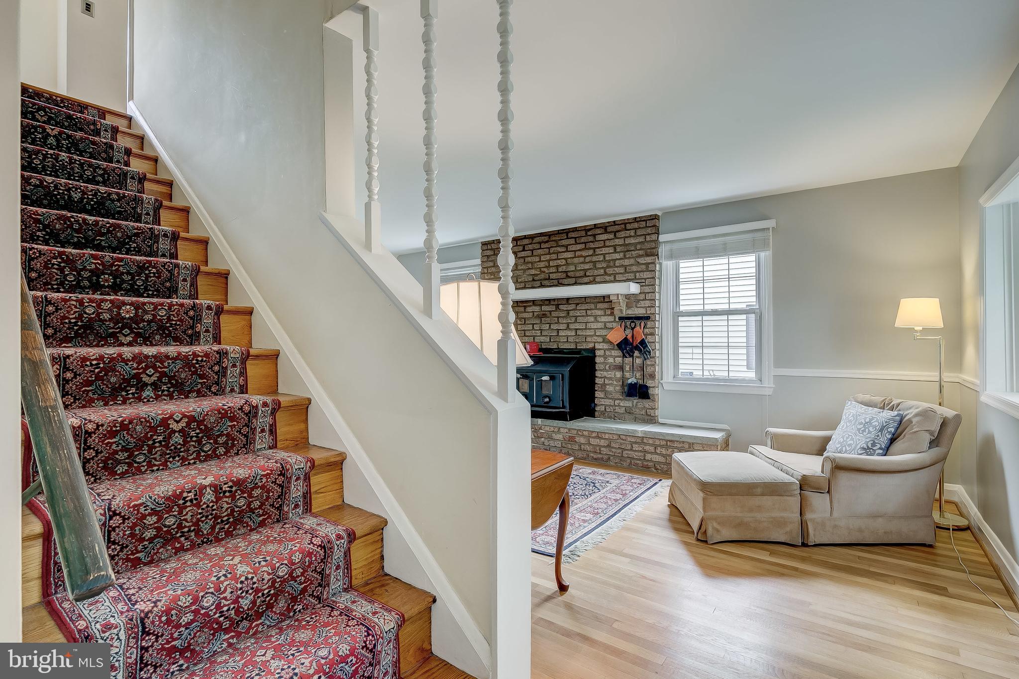 6503 Beverly Road Baltimore, MD 21239 - Photo 7 of 53 Center Hall Colonial Style