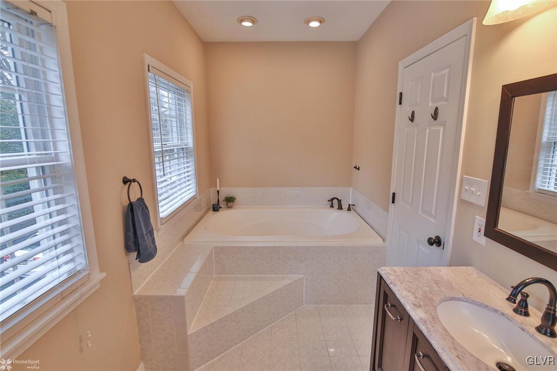 2490 Riverbend Road Allentown, PA 18103 - Photo 24 of 44 Gallery Image 24