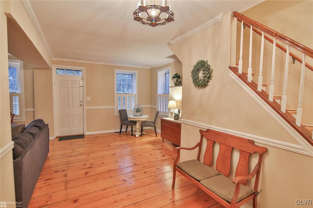 2490 Riverbend Road Allentown, PA 18103 - Photo 5 of 44 Gallery Image 5