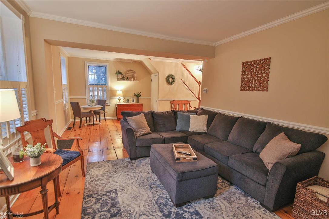 2490 Riverbend Road Allentown, PA 18103 - Photo 6 of 44 Gallery Image 6