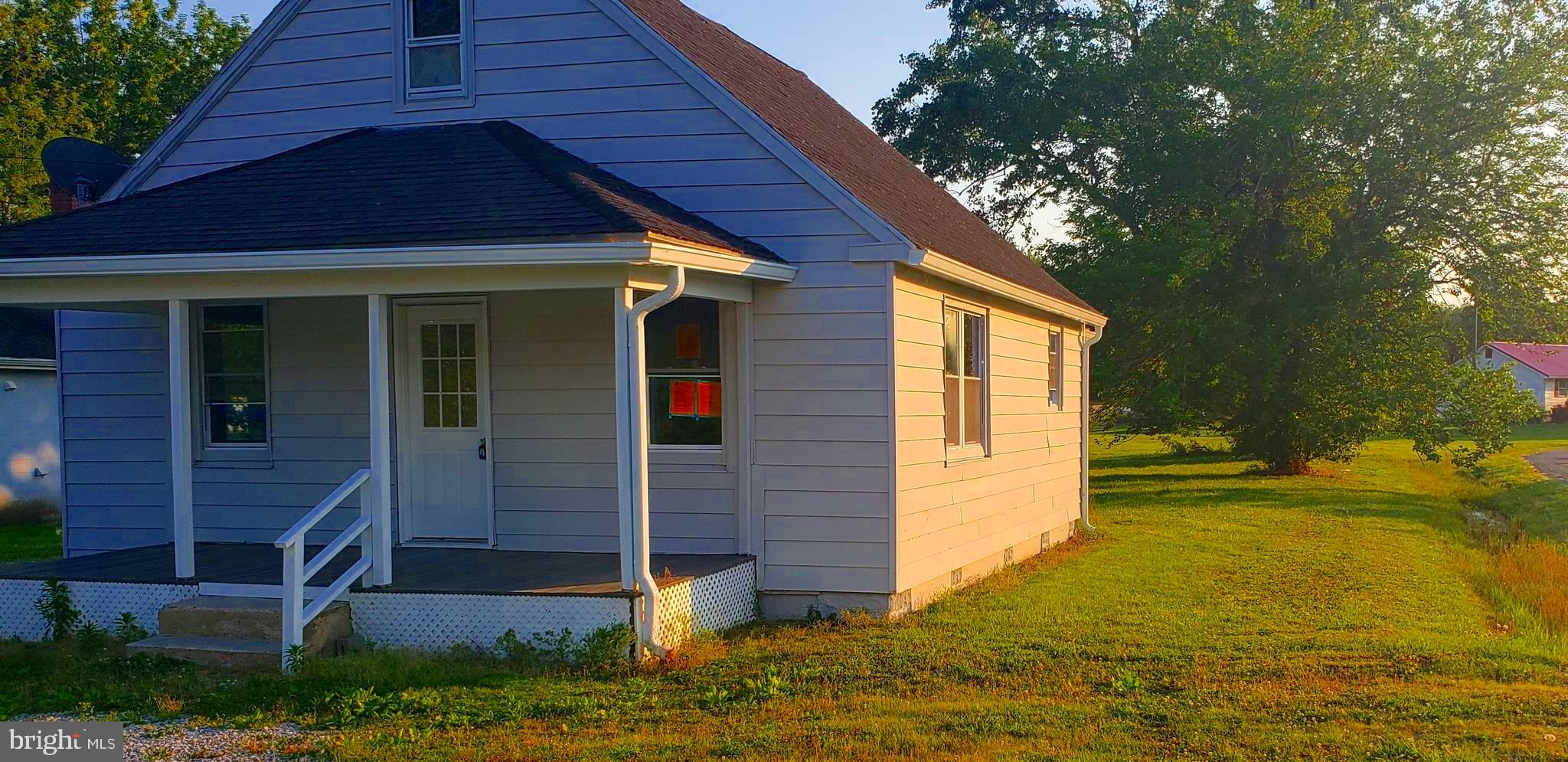 5346 Bucktown Road Cambridge, MD 21613 - Photo 1 of 11 Front and Side View