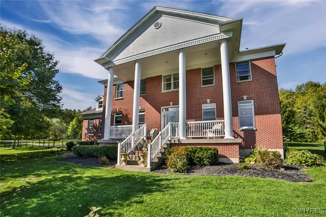 $729,000 | 6405 Hillcroft Drive, Boston, NY 14025