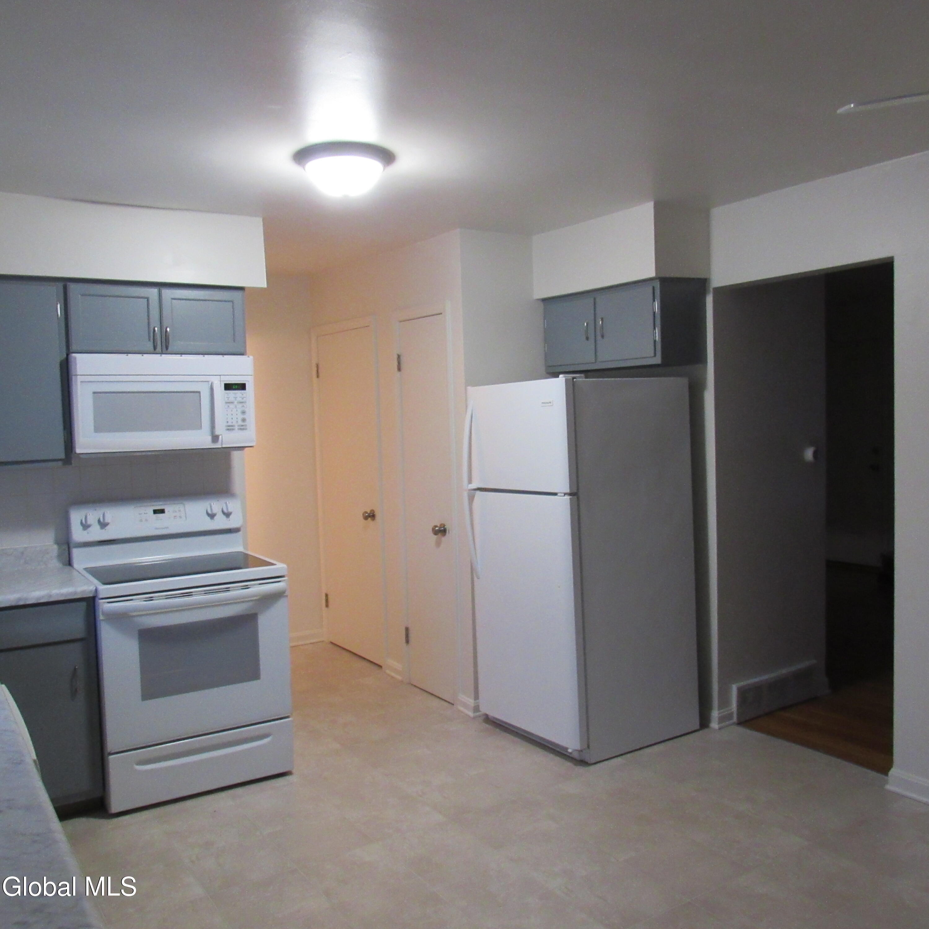 34 B Commodore Street Colonie, NY 12205 - Photo 13 of 24 IMG_1716