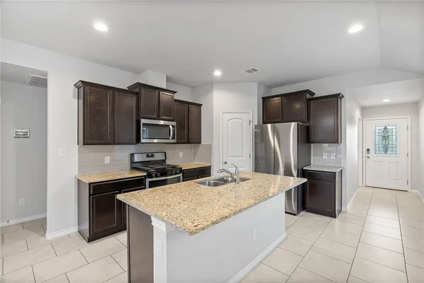 $1,995 | 7613 Herd Rider Lane, Corpus Christi, TX 78414
