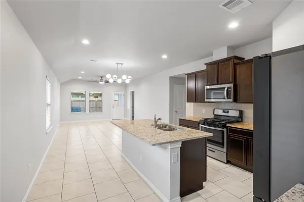 $1,995 | 7613 Herd Rider Lane, Corpus Christi, TX 78414