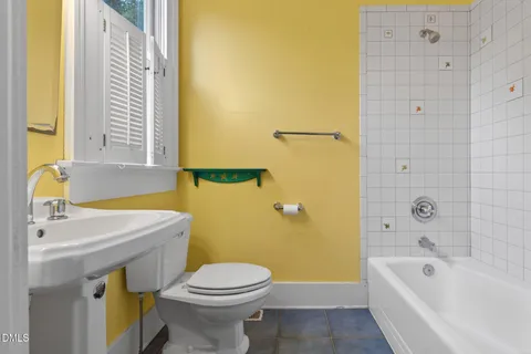 $750,000 | 502 Devereux Street, Raleigh, NC 27605