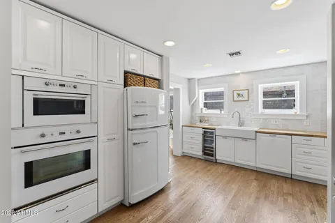 $850,000 | 84 West Lewis Avenue, Phoenix, AZ 85004