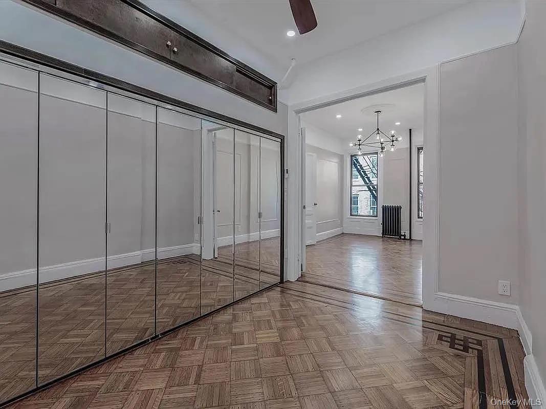 643 Decatur Street, Unit 1 Brooklyn, NY 11233 - Photo 18 of 27 a view of a hallway