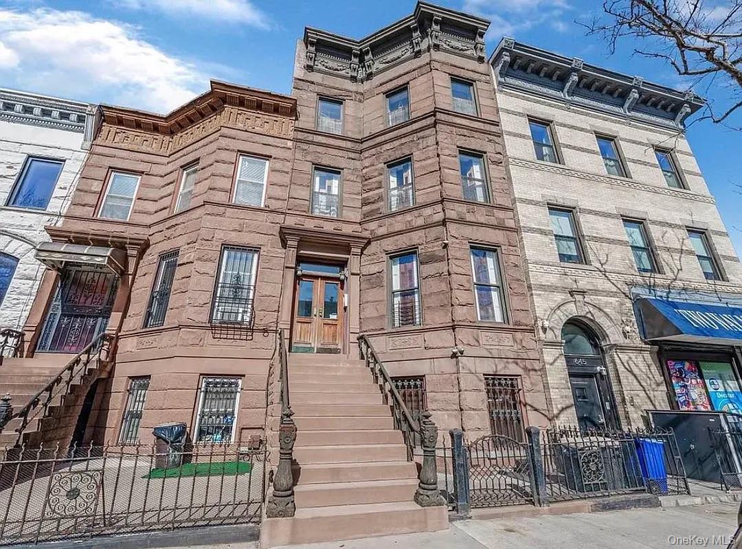 643 Decatur Street, Unit 1 Brooklyn, NY 11233 - Photo 27 of 27 front view of a building