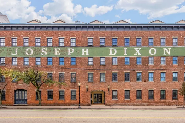 a view of building with outdoor space