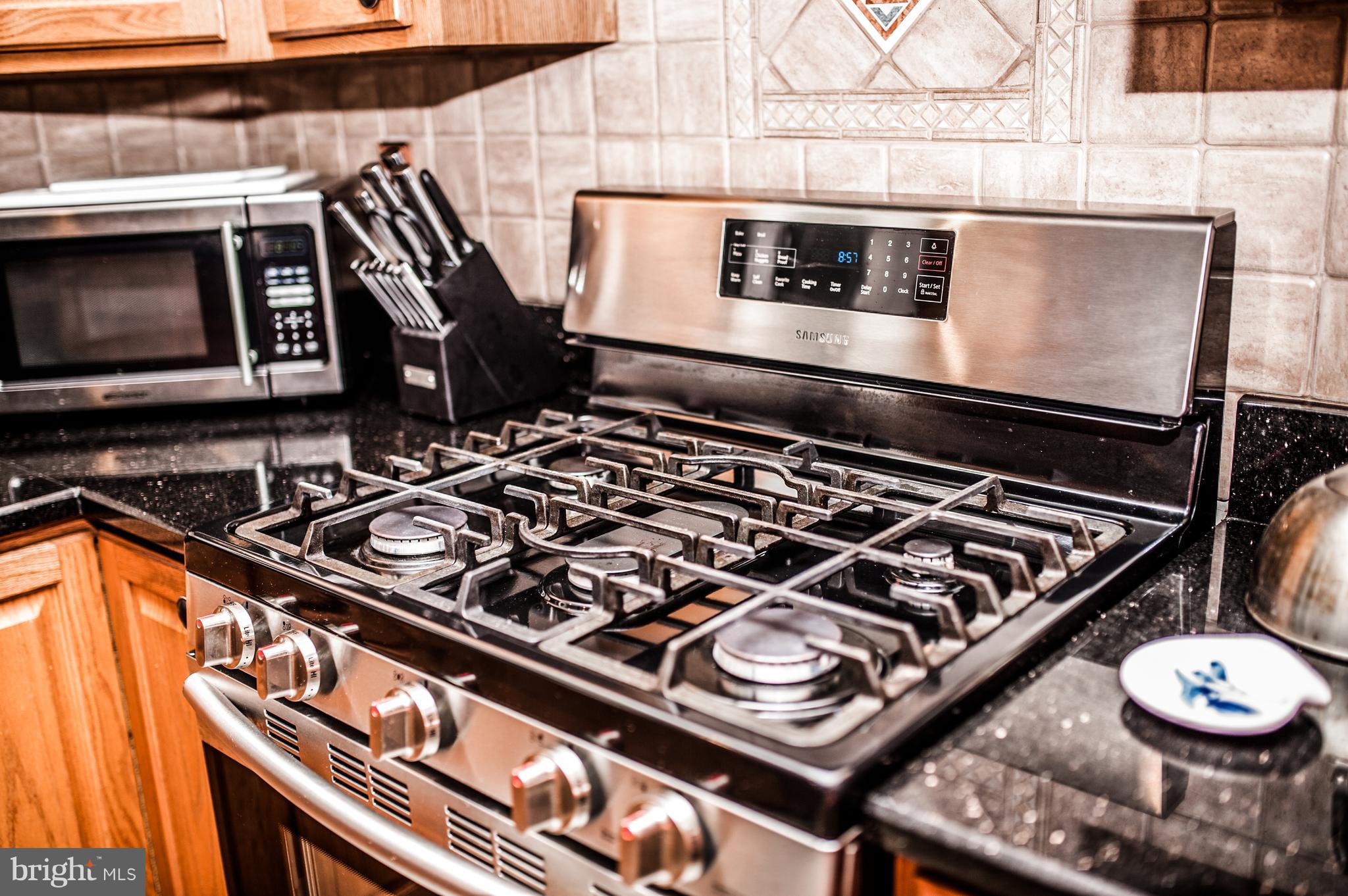4305 Travancore Road Randallstown, MD 21133 - Photo 19 of 39 Kitchen