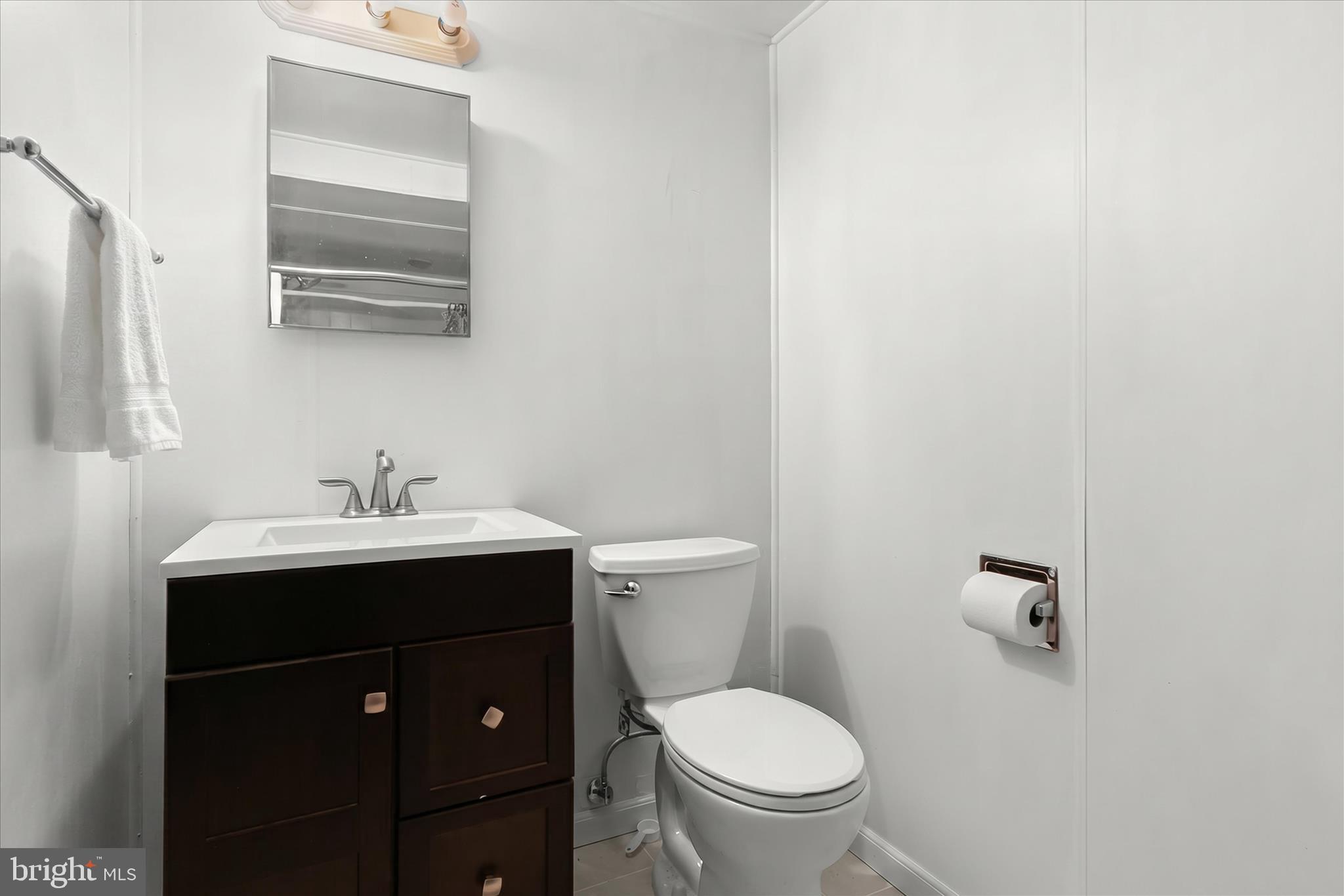 15901 Bond Mill Road Laurel, MD 20707 - Photo 20 of 29 Full Bath