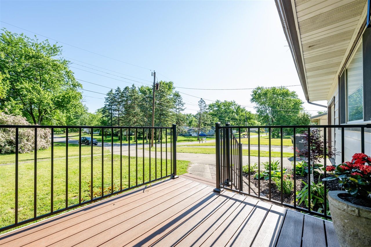 264 Leedy Street Coloma, MI 49038 - Photo 7 of 27