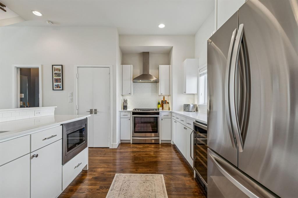 4976 Flitwick Court Dallas, TX 75204 - Photo 11 of 28